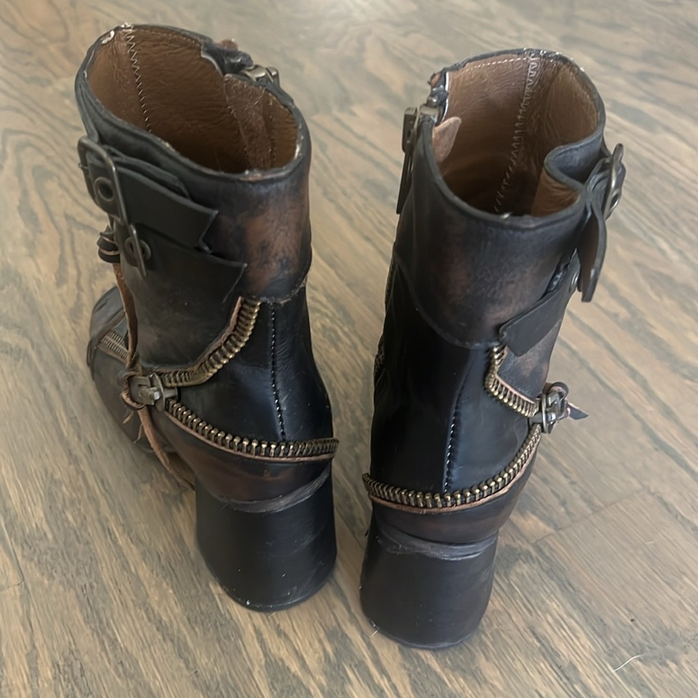FREEBIRD-ZOMBIE
Brown Leather Peep-Toe Ankle Boots - Picture 5 of 6